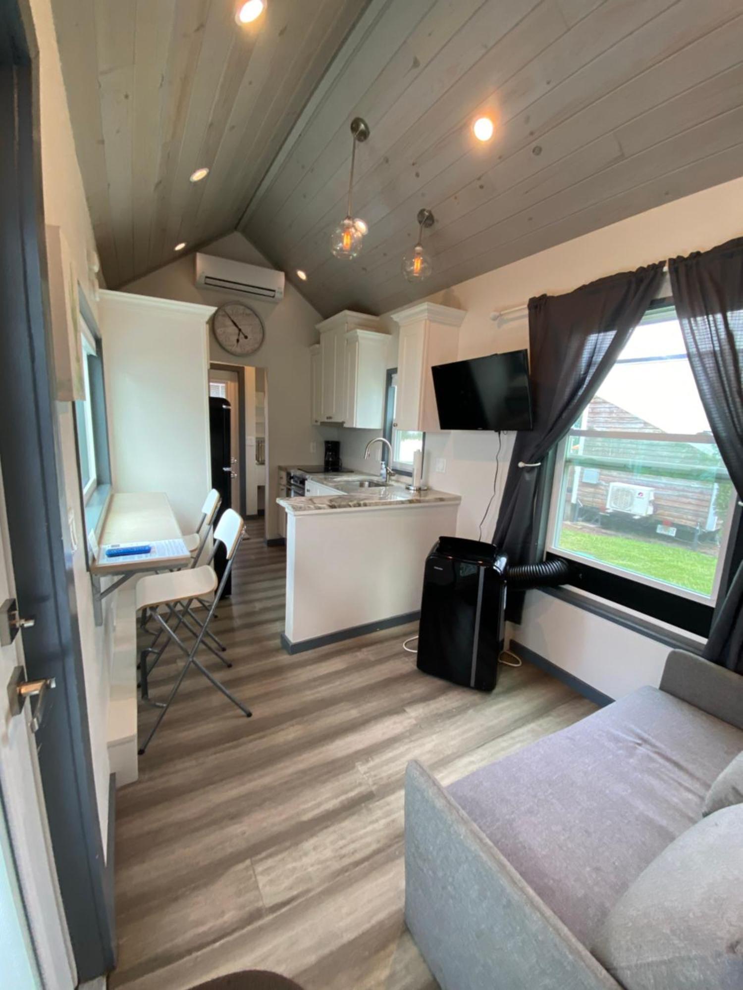 Orlando Lakefront Tiny Homes 6 Plus Month Rentals Орландо Экстерьер фото