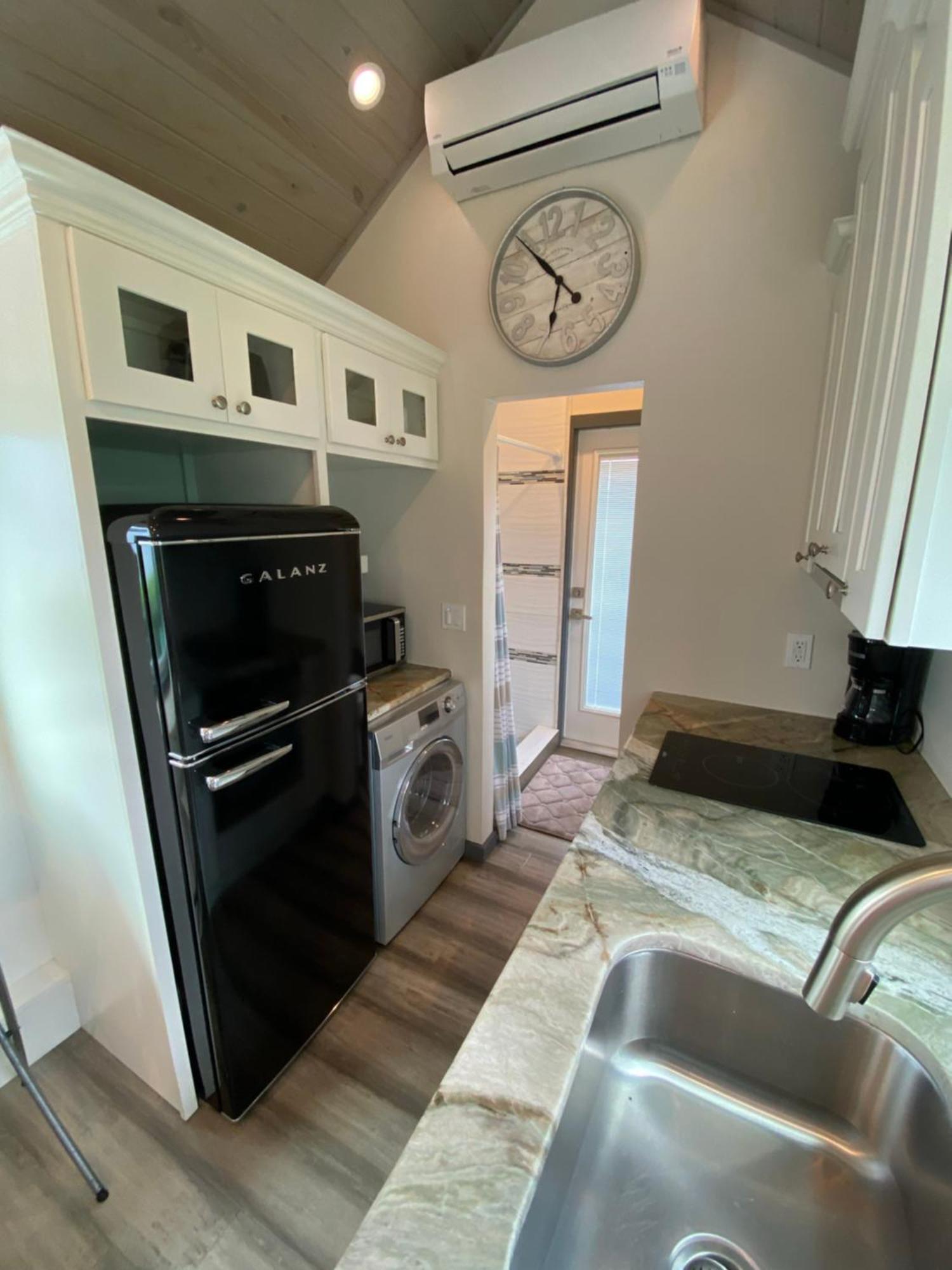 Orlando Lakefront Tiny Homes 6 Plus Month Rentals Орландо Экстерьер фото