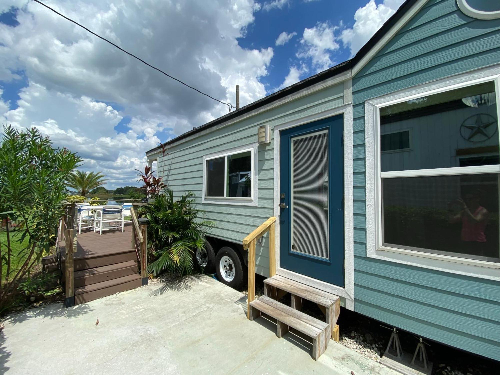 Orlando Lakefront Tiny Homes 6 Plus Month Rentals Орландо Экстерьер фото