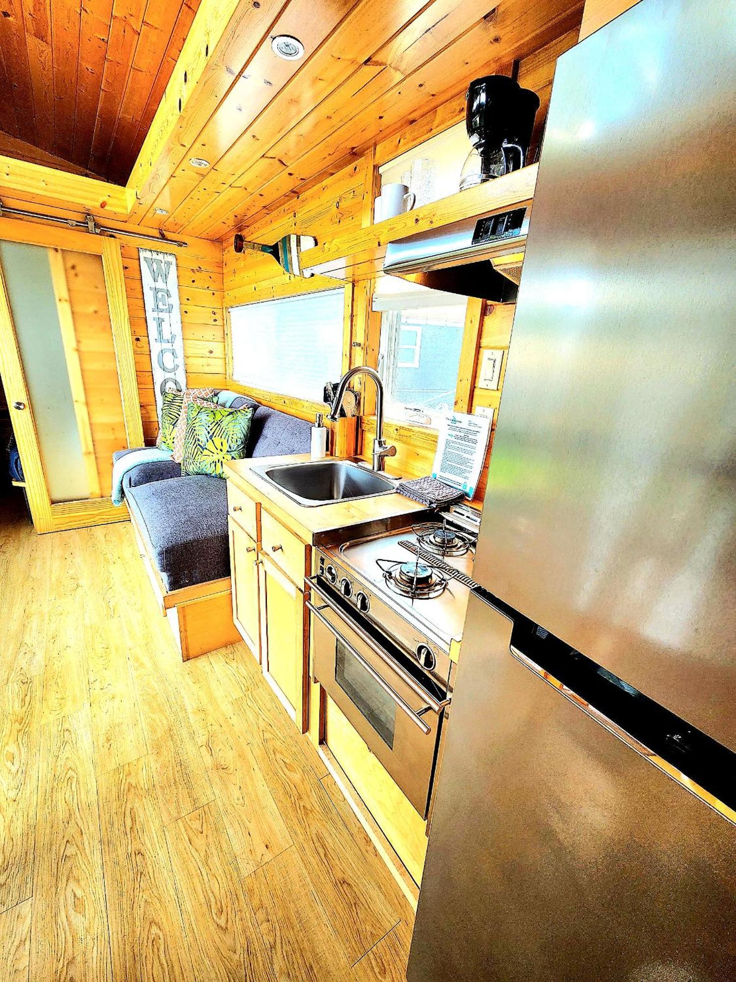 Orlando Lakefront Tiny Homes 6 Plus Month Rentals Орландо Номер фото
