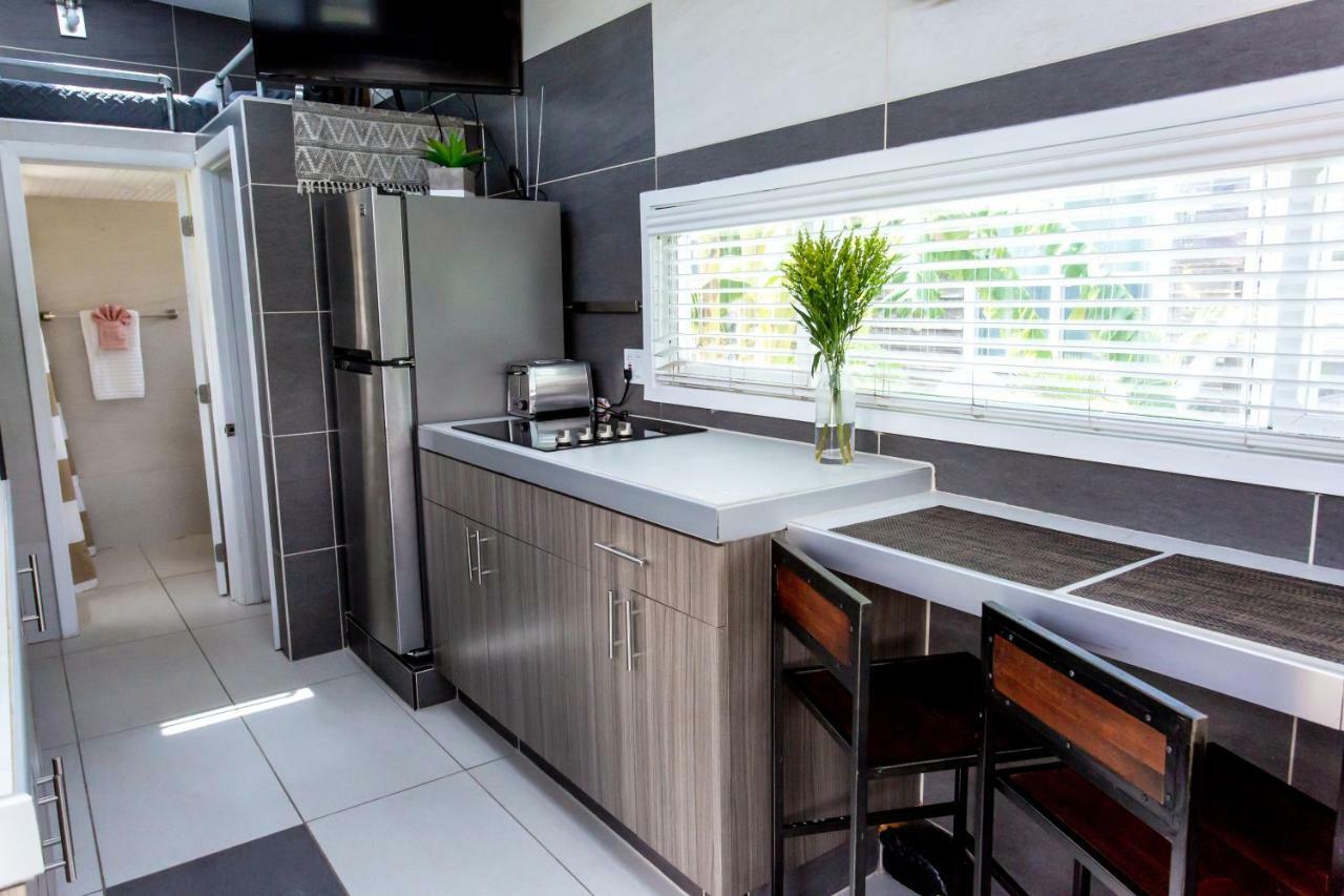 Orlando Lakefront Tiny Homes 6 Plus Month Rentals Орландо Экстерьер фото