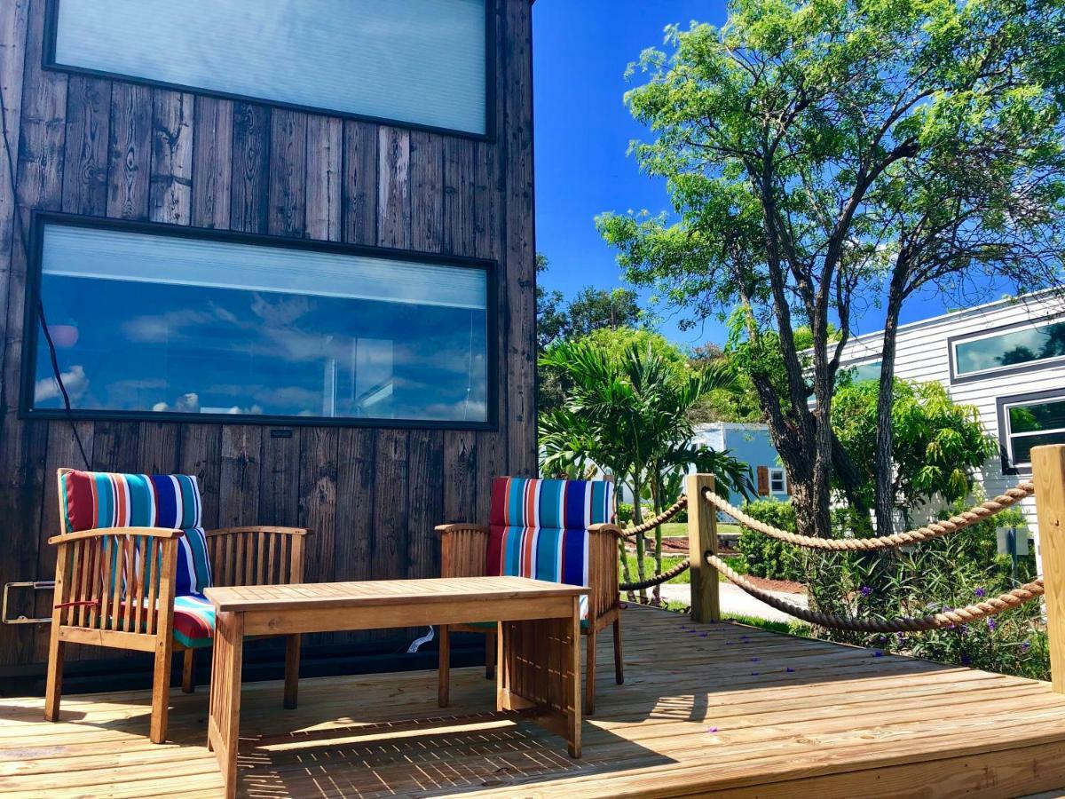 Orlando Lakefront Tiny Homes 6 Plus Month Rentals Орландо Экстерьер фото