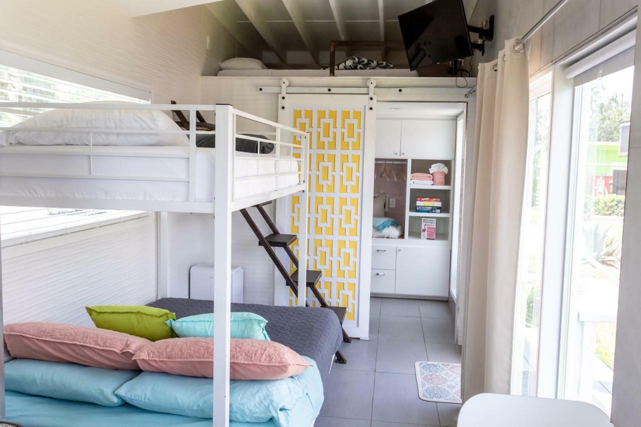 Orlando Lakefront Tiny Homes 6 Plus Month Rentals Орландо Экстерьер фото