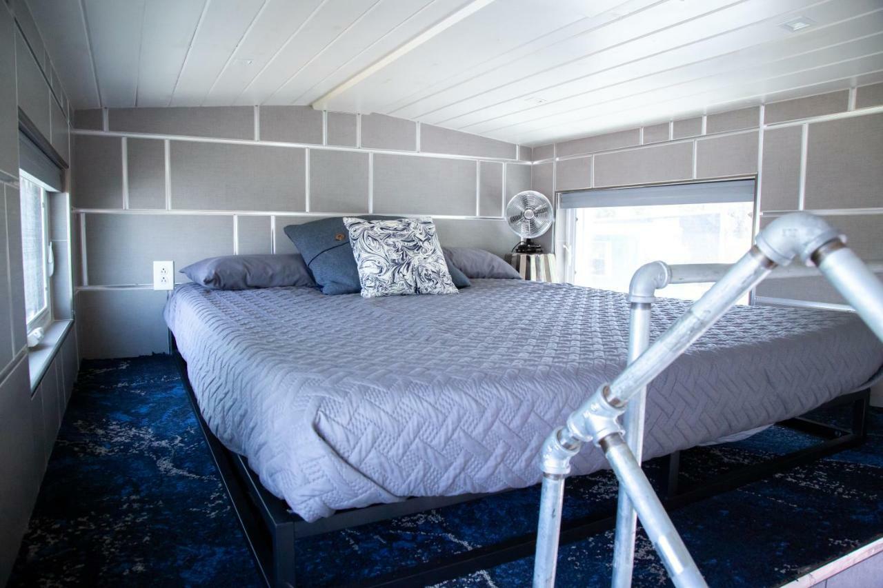 Orlando Lakefront Tiny Homes 6 Plus Month Rentals Орландо Экстерьер фото